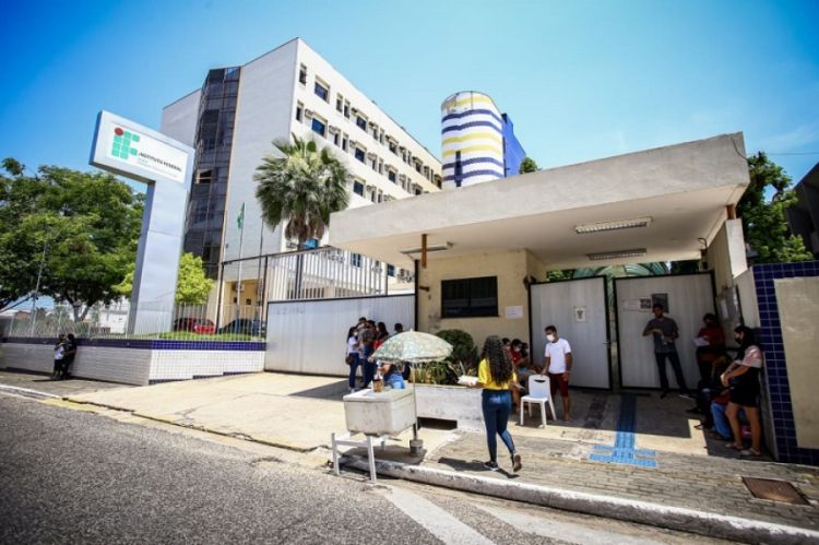 : Renato Andrade